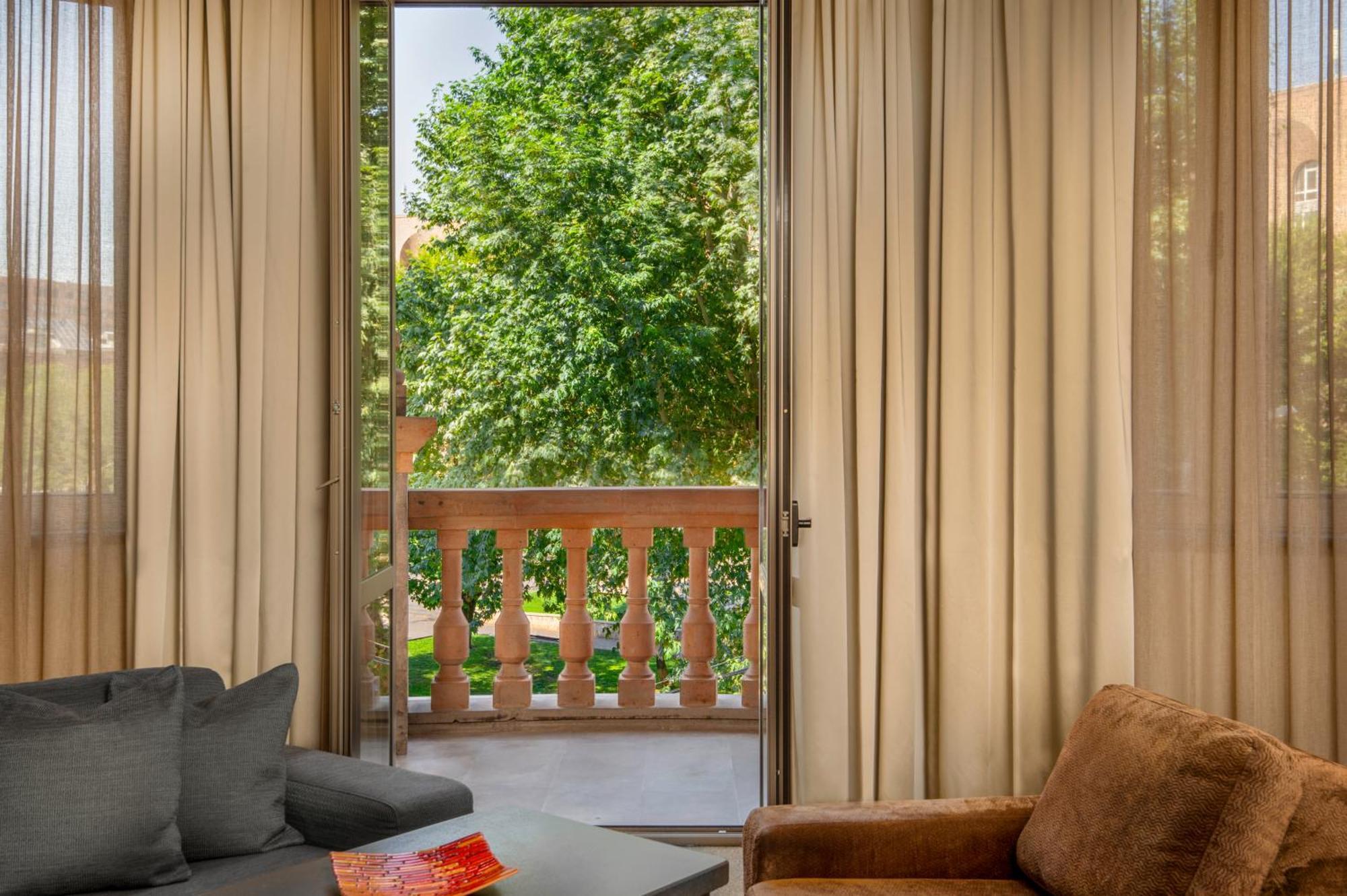 Hotel Tufenkian Historic 4*